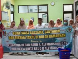 Keluarga Besar RSUD R.Ali Manshur adakan santunan kepada anak yatim-piatu dan Buka bersama