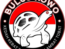 Jum’at Berkah Bulus Rowo adakan giat sosial pembagian Nasi ke ODGJ dan Tukang becak