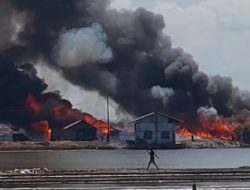 Gudang Semi Permanen Terbakar, Kerugian Capai Rp192 Juta