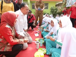 Kota Surabaya Resmi jadi Kota Layak Anak Akreditasi UNICEF