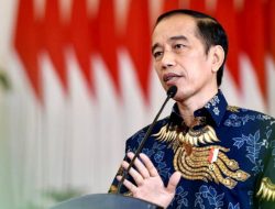 SMRC: Otokratisasi Berlangsung di Bawah Presiden Jokowi