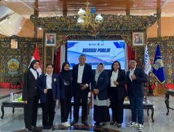 Undang Elemen Masyarakat serta Mahasiswa UTM, DPC Peradi Bangkalan Gelar Diskusi Publik