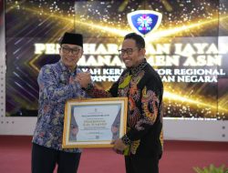 Sukses Permudah Layanan Kepegawaian, Bupati Sumenep Dapat Penghargaan BKN