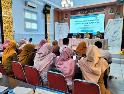 Dinas Perpustakaan dan kearsipan berikan pemahaman pengelolaan arsip di wilayah Dinkes dan RS Ali Manshur