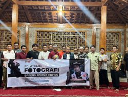 Riyono Caping Adakan Pelatihan Fotografi untuk Anak Muda Magetan