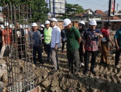 Eri Cahyadi Minta Revitalisasi Pasar Keputran Selatan Dipercepat