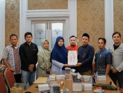 Harga Telur Anjlok, Peternak Ayam Petelur di Jawa Timur Mengadu ke Riyono