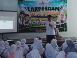 Lakpesdam MWCNU Paiton Sambangi MAN 1 Probolinggo Putri, Bekali Pelajar dengan Pemahaman Aswaja