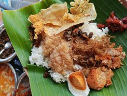 Sebelum Mengajari Orang Menulis, Saya Belajar dari Sepiring Nasi Serpang